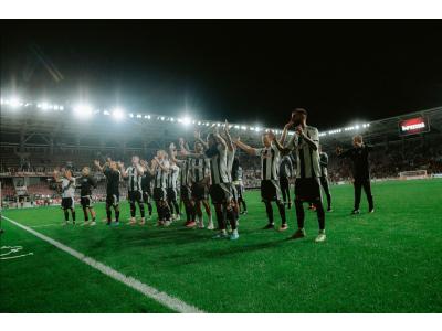 CRONICĂ Rapid vs ”U” Cluj | „Studenții” se impun în Giulești și se distanțează în fruntea Superligii 
