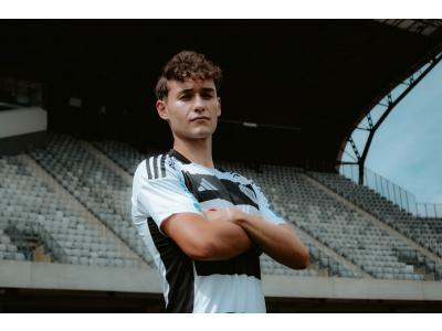 Născut în Germania din părinți români, Tobias Horn e încântat de venirea la "U": „ Cred că este o oportunitate grozavă"