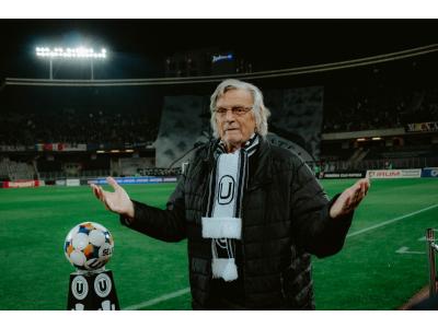 Invitat special la derby-ul orașului, Florin Piersic s-a bucurat de revederea cu echipa favorită: „Îmi amintesc cum cântam <<Haide U, haide U, bagă golul, bagă golul, cum știi tu>>”