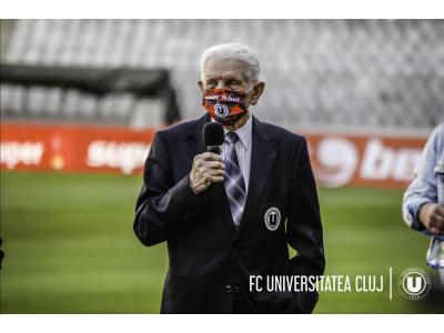 Legenda Universității Cluj, Remus Câmpeanu, alături de „studenți” înaintea noului sezon