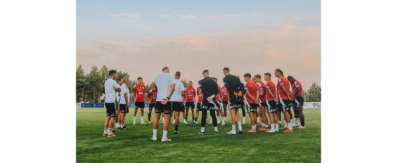 AVANCRONICĂ | Ararat-Armenia vs U Cluj. Prima „aventură europeană” după 53 de ani începe în capitala Armeniei