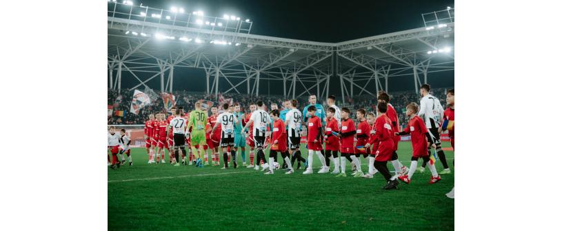 AVANCRONICĂ | Dinamo vs U Cluj. Cu un succes, „Șepcile roșii” se apropie de cupele europene