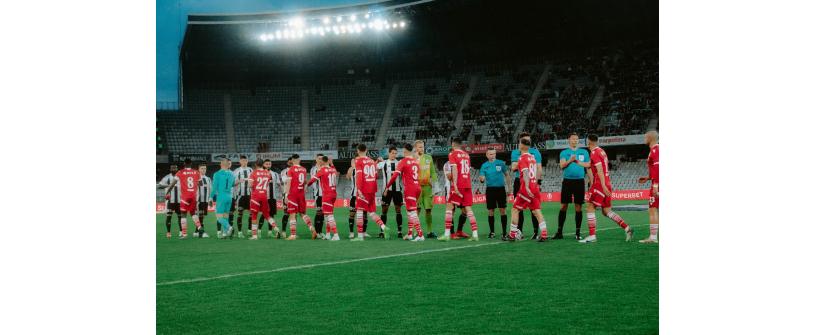 AVANCRONICĂ | ”U” Cluj vs Dinamo. Al treilea succes al sezonului, obiectiv comun al „Șepcilor” și „câinilor” roșii