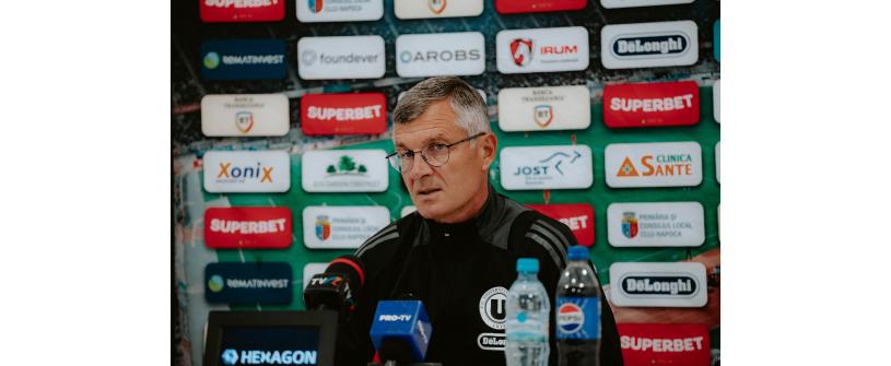 Ioan Ovidiu Sabău știe la ce să se aștepte din partea revelației FC Argeș: „Întâlnim o echipă care are multă încredere, mult entuziasm. Stă bine din punct de vedere fizic, e organizată, are jucători disciplinați”