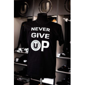 Tricou „NEVER GIVE UP”