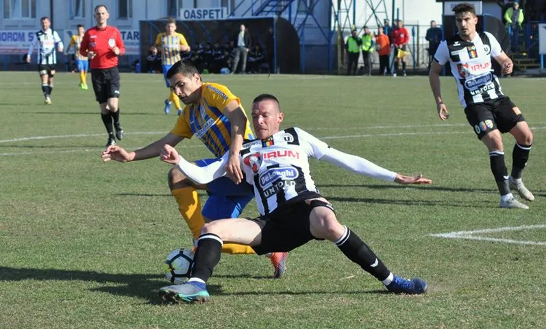 Lideri în Liga 2! Aerostar Bacău – “U” Cluj 1-2