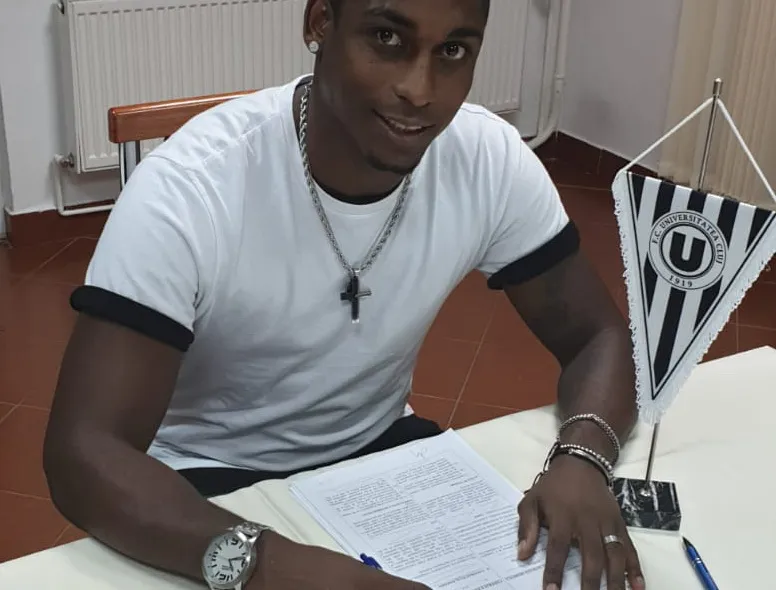 "U" a transferat un fundaş cu poftă de gol. Kay: "Vreau să fac performanţă şi să sărbătorim împreună promovarea"