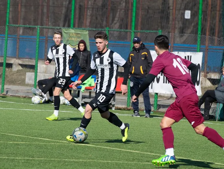 Liga Elitelor. O victorie și o înfrângere sub Tâmpa. Urmează derby-ul cu CFR!