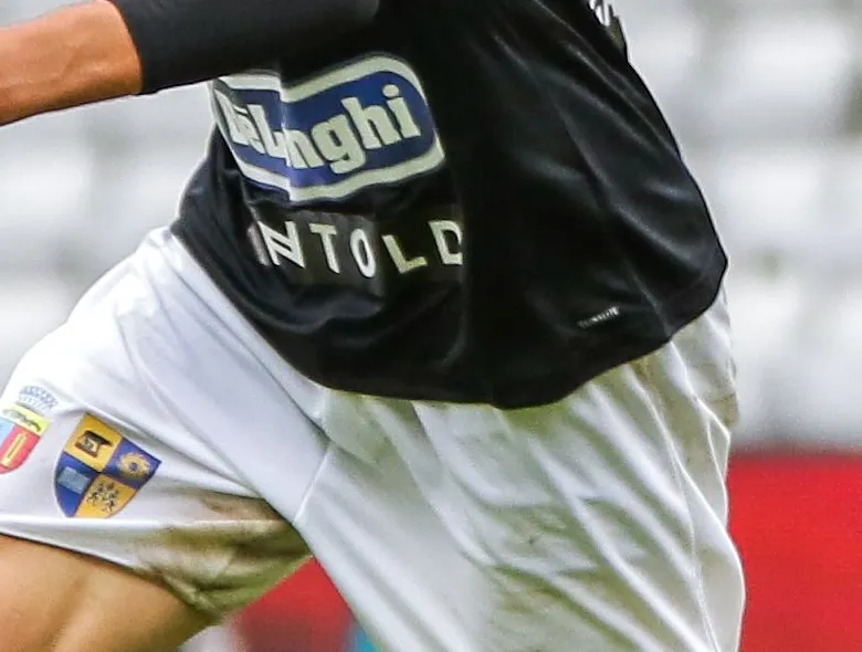 Remiză cu repetiţie. “U” – Ripensia 1-1