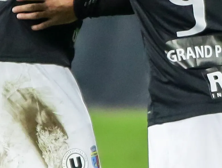 Punct cu “Bătrâna Doamnă”. “U” – UTA 1-1