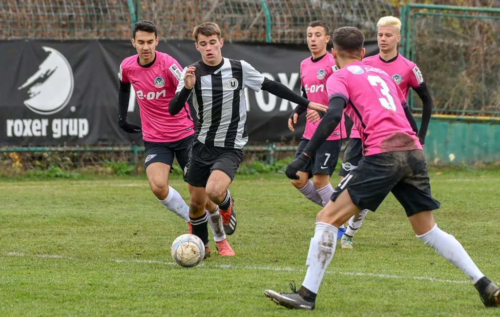 FC Universitatea Cluj avansează în topul academiilor din România