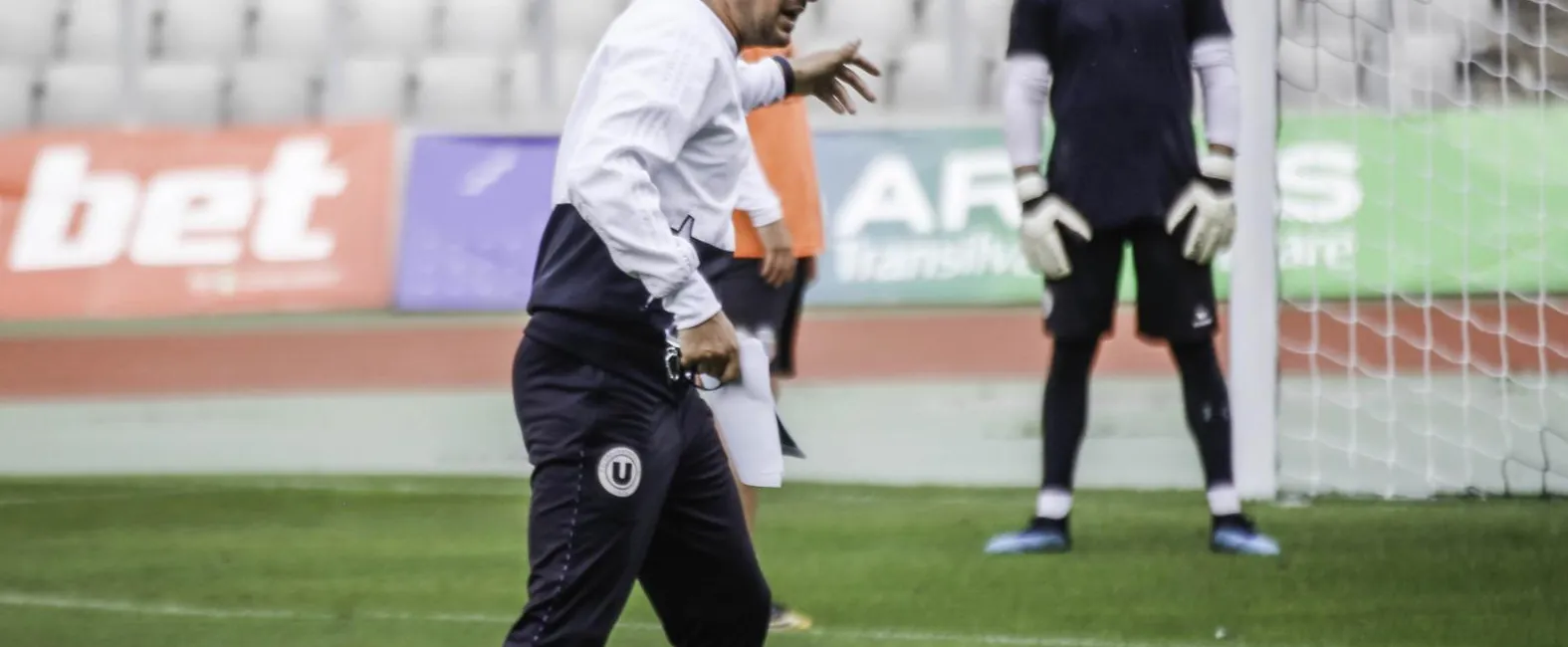 Elevii lui Costel Enache continuă lupta pentru locurile de play-off