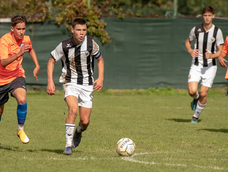 Micii „studenți” de la U17 și U19 lideri în Liga Elitelor