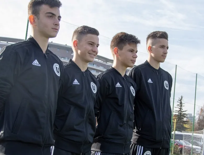 Faceți cunoștință cu cei mai tineri „ tricolori” de la “U”: Patrik Kis, Andrei Vînău, Alexandru Fărăgău și Matei Morar