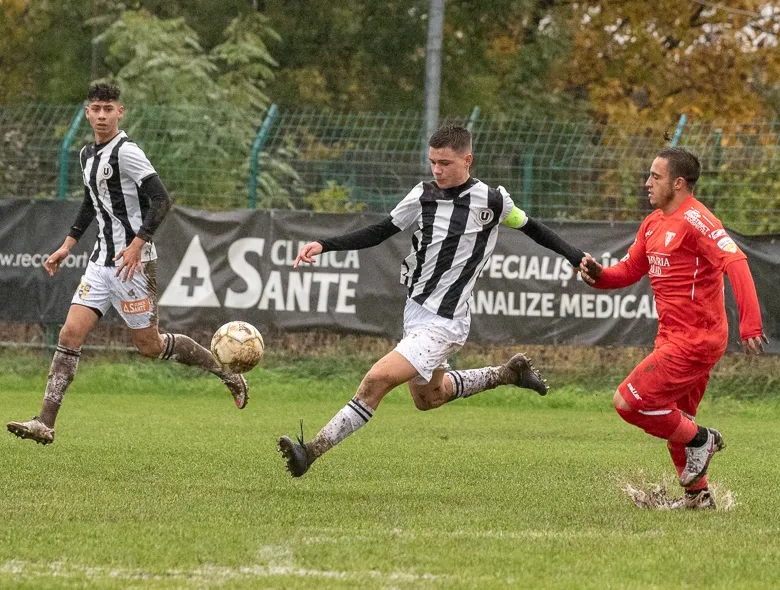 Programul juniorilor în Liga Elitelor
