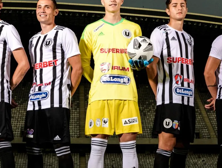 FC Universitatea Cluj lansează noul echipament pentru sezonul 2021/2022