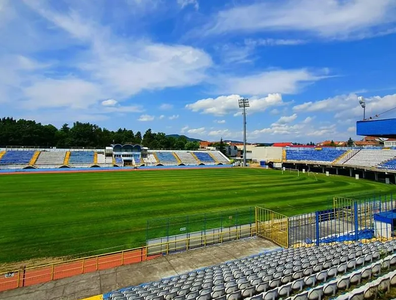 UPDATE. Accesul în stadion limitat la 30% din capacitate pentru ”U” vs Viitorul Pandurii și intrare pe baza Certificatului Verde COVID-19.