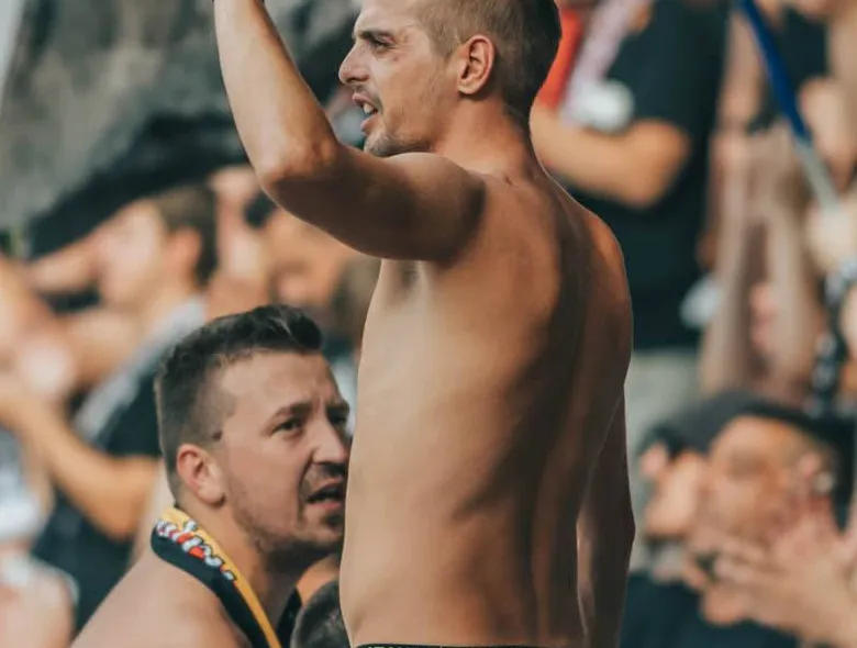 ”U” – Astra Giurgiu se joacă cu spectatori