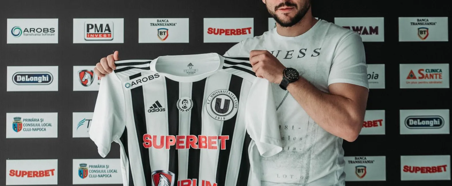 Bun venit la ”U”, Mihai Dobrescu!