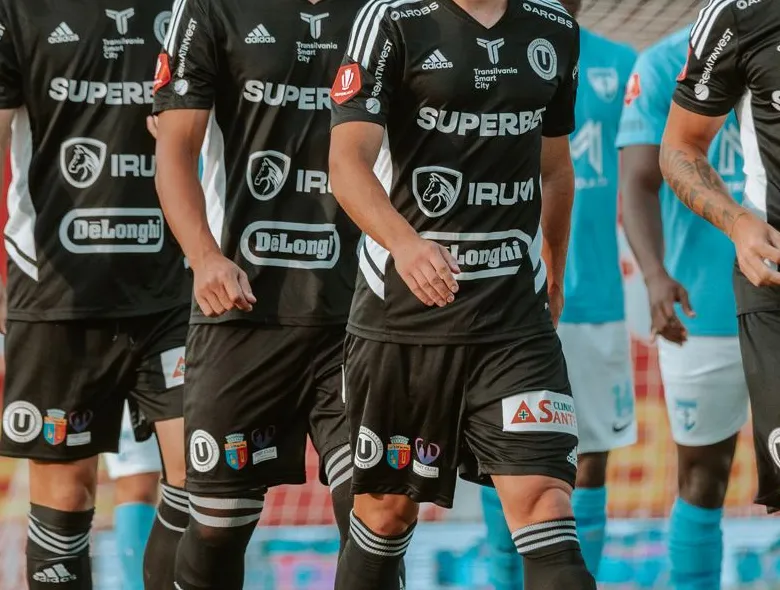 AVANCRONICA | ”U” întâlnește Rapid, în reeditarea unui duel istoric din fotbalul românesc