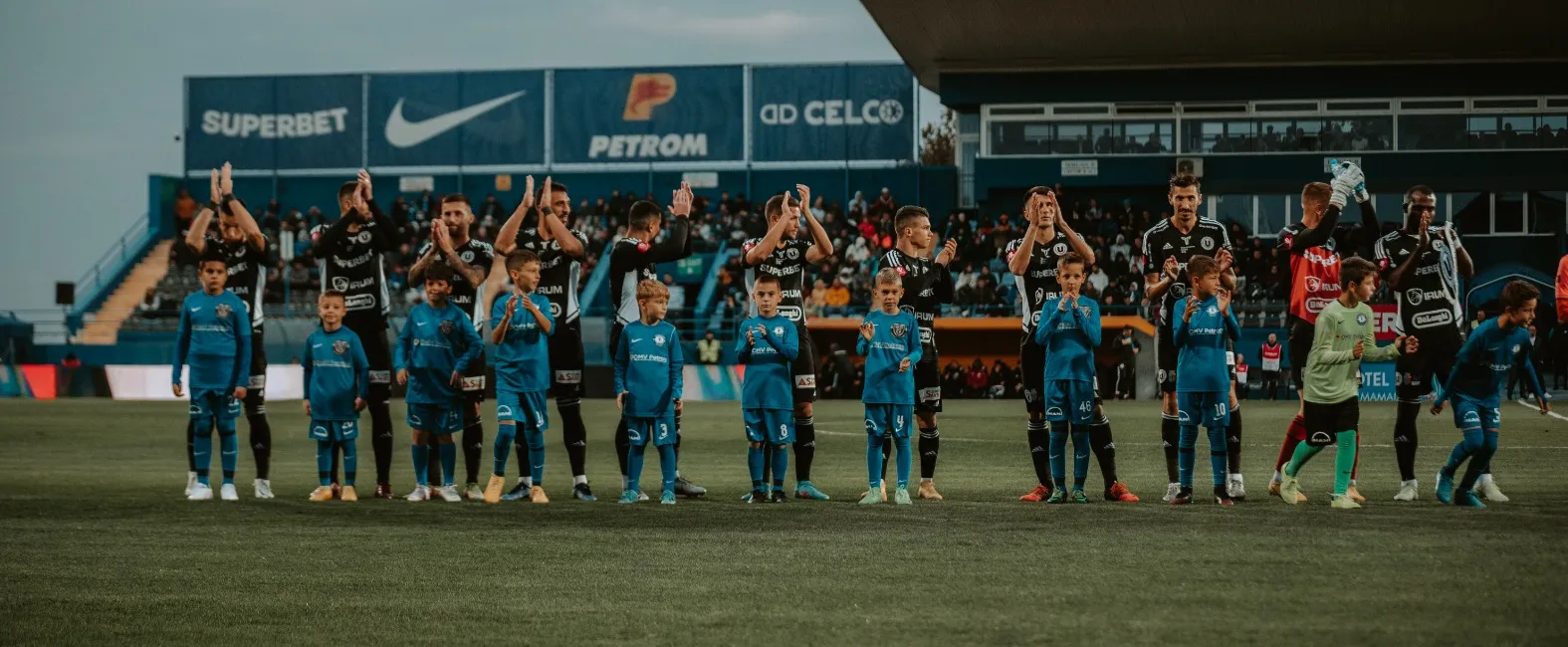 Pas greșit la malul mării. Farul – ”U”: 2-0