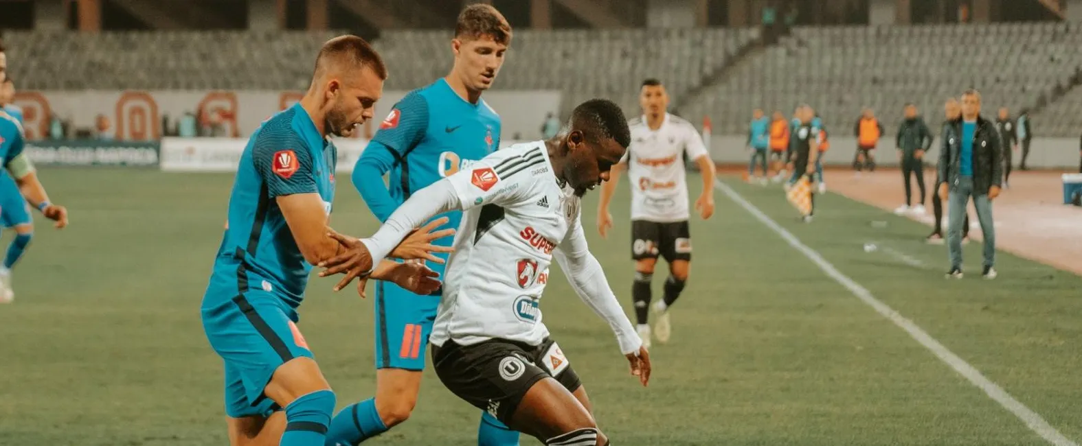 INTERVIU | Mamadou Thiam: „E cel mai frumos să joci fotbal într-o atmosferă cum e la meciurile Universității”
