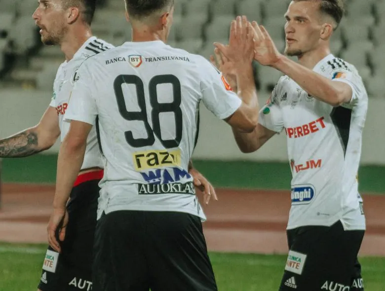 Începem cu dreptul meciurile din play-out. ”U” - FC Argeș 2-0
