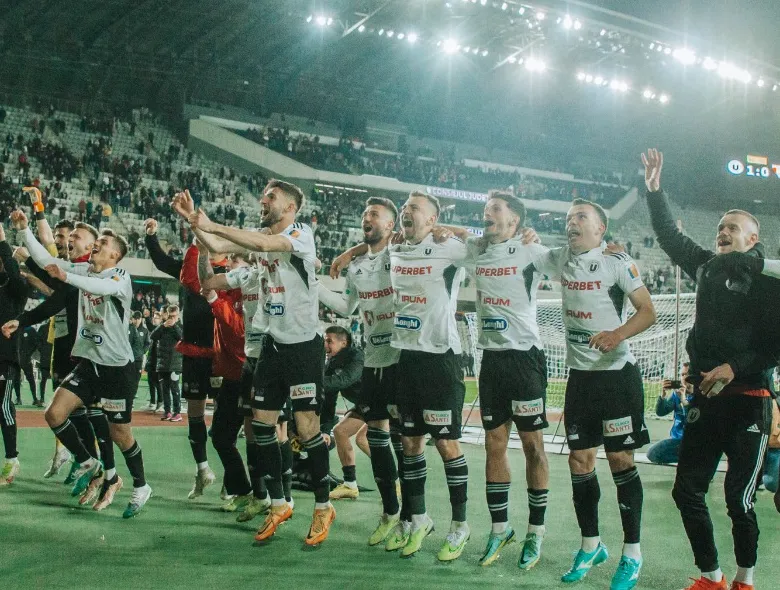 ”U” –UTA 1-0. Calificare în finala Cupei României!