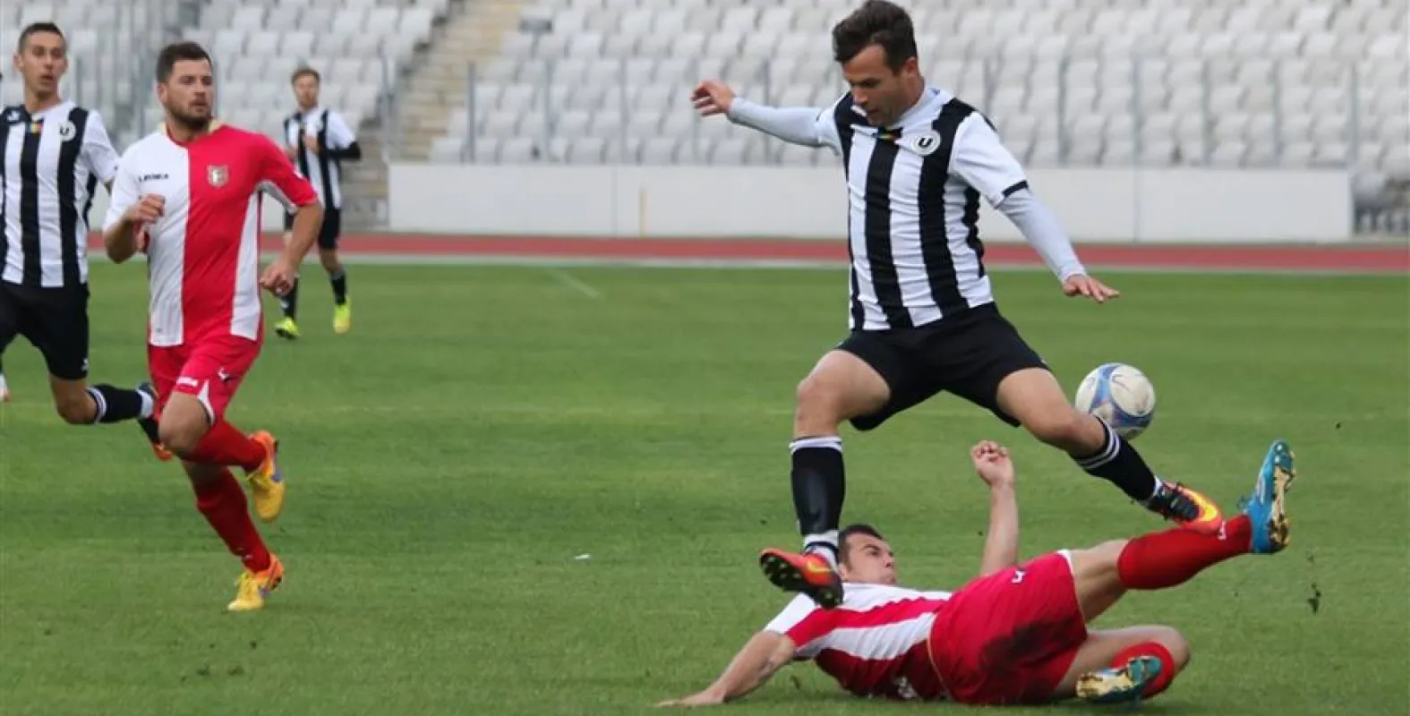 Descătușare și calificare. “U” Cluj – Sticla Arieșul Turda 5-1
