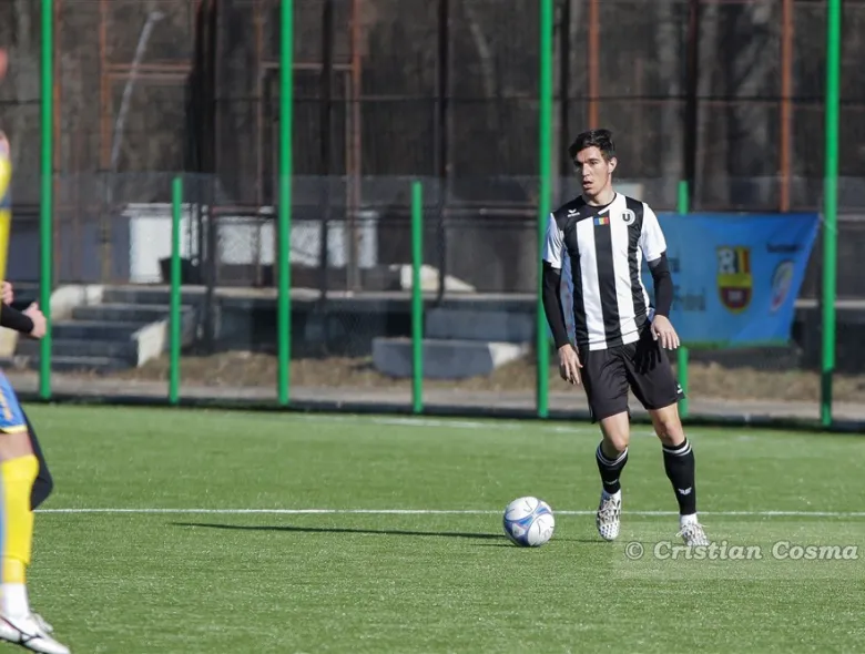 La mulți ani, Marius Ionescu!