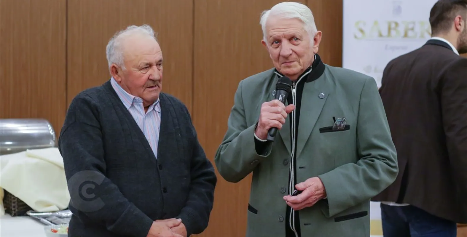 Nea Titi și cutia cu amintiri