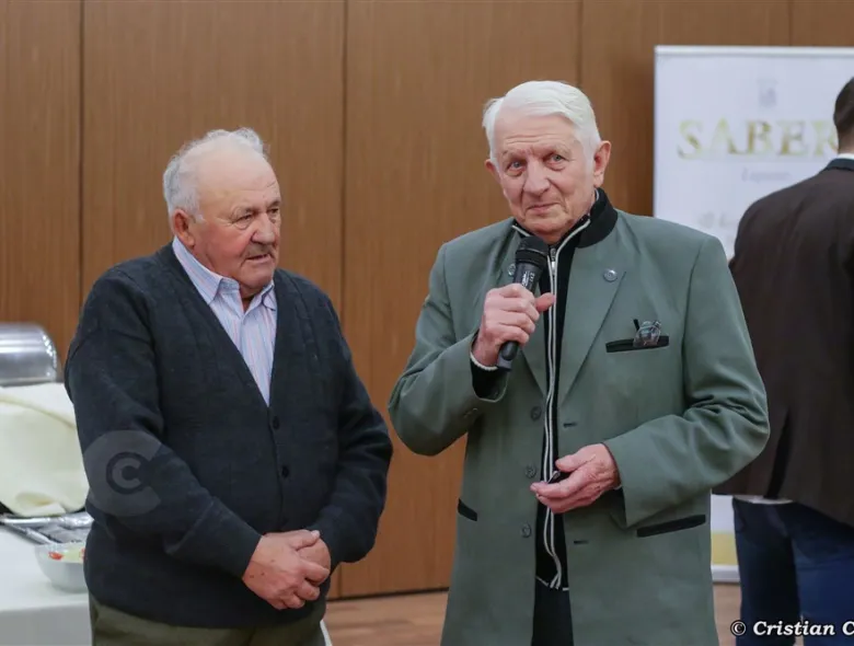 Nea Titi și cutia cu amintiri