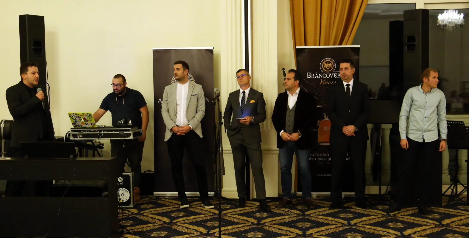 Recepție de final de an dedicată membrilor cotizanți. În 2017, “Împreună suntem U” a devenit realitate