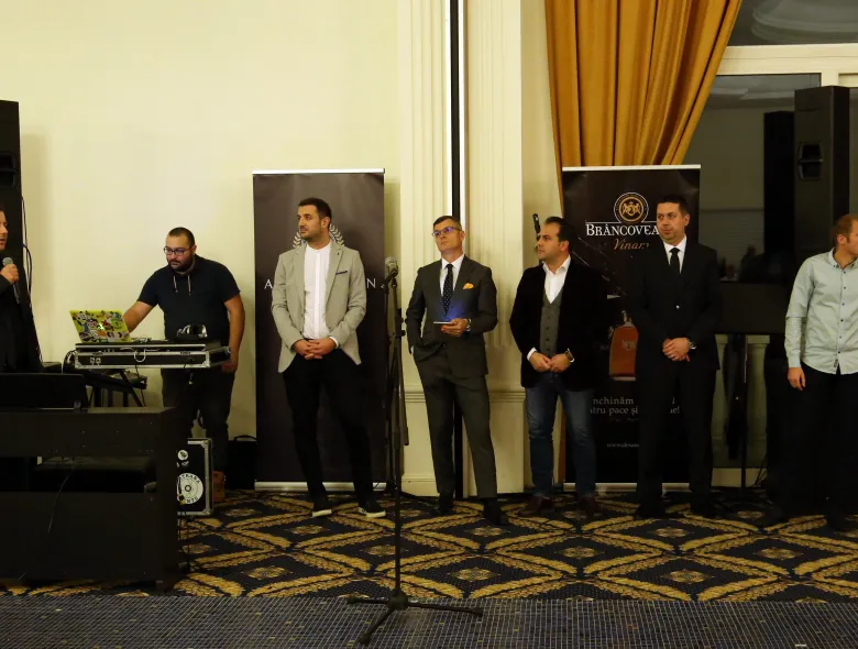 Recepție de final de an dedicată membrilor cotizanți. În 2017, “Împreună suntem U” a devenit realitate