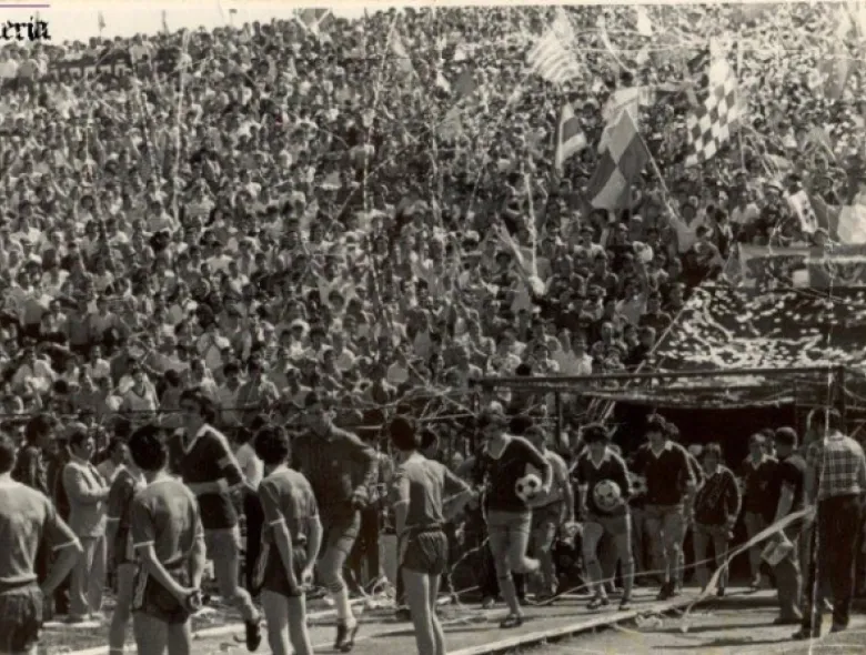 Amintiri din ’84. “Am sărit gardul unității militare ca să ajung la meciul cu Poli”