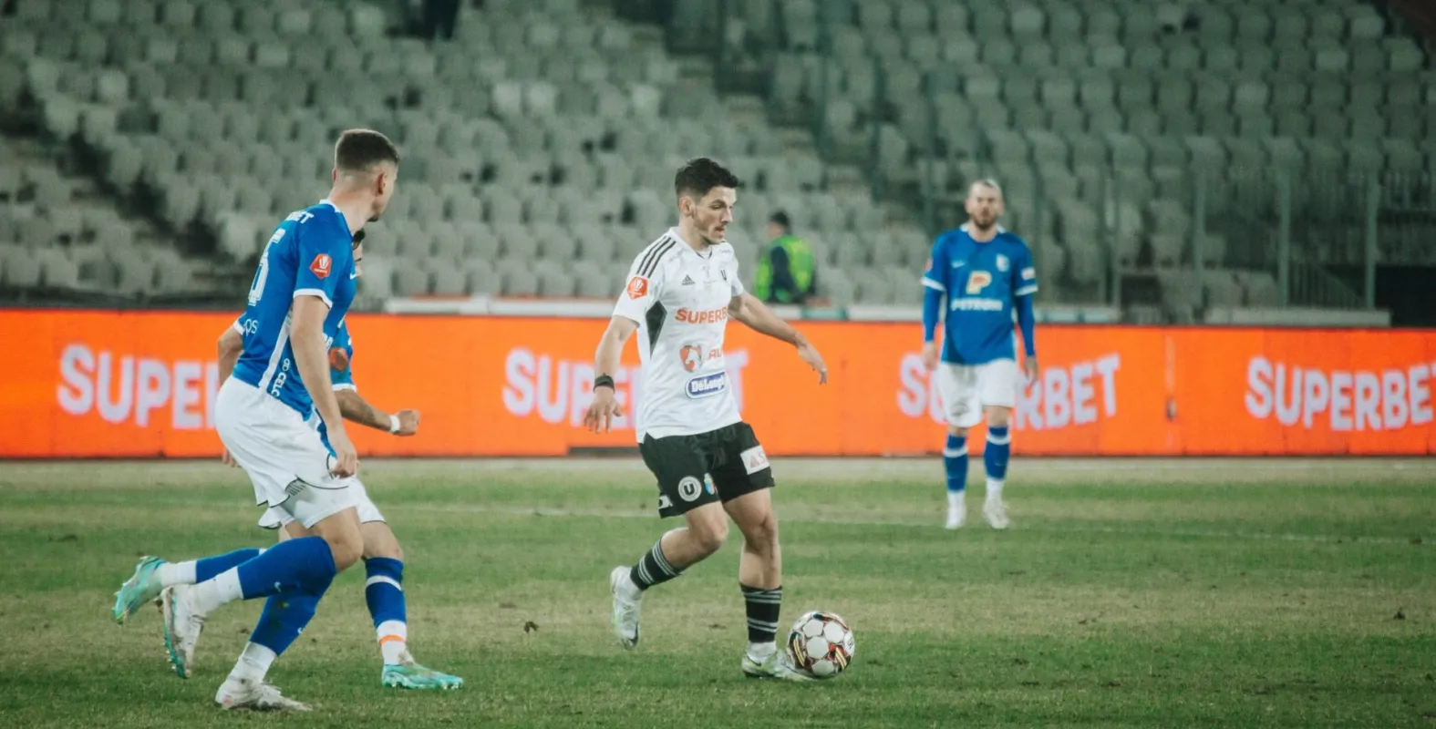 AVANCRONICA | Campioana sosește pe Cluj Arena în runda intermediară