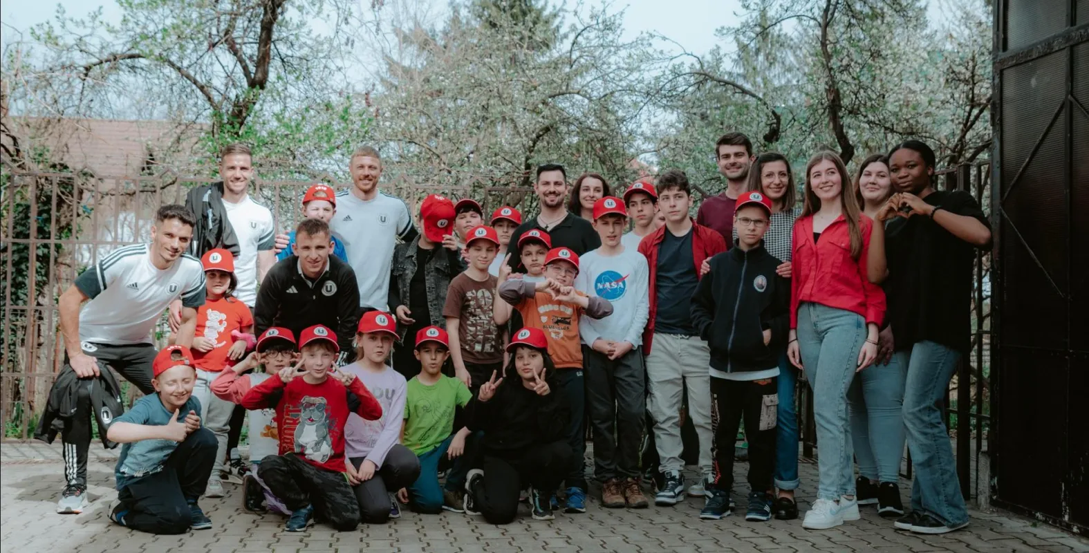 „Studenții” în vizită la Centrul Comunitar „Every Child”
