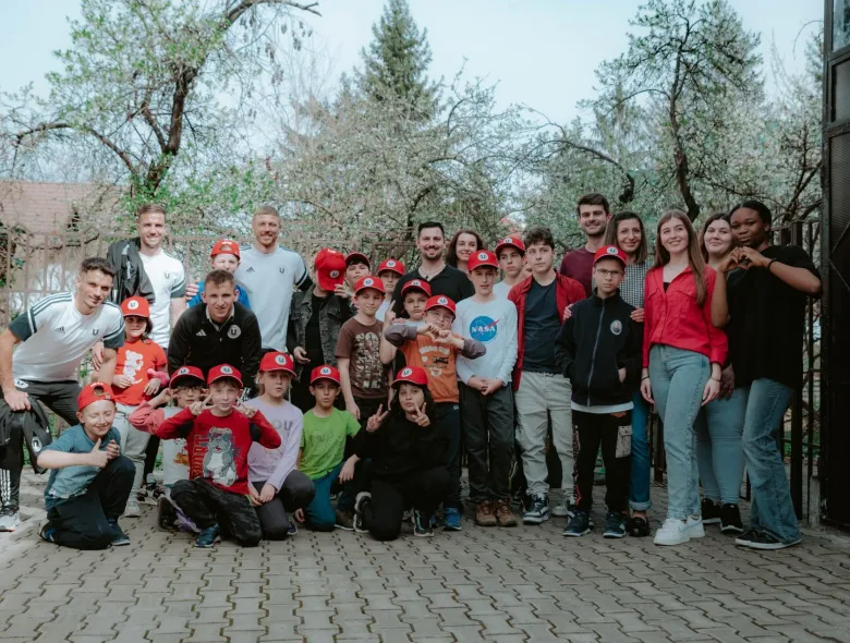 „Studenții” în vizită la Centrul Comunitar „Every Child”