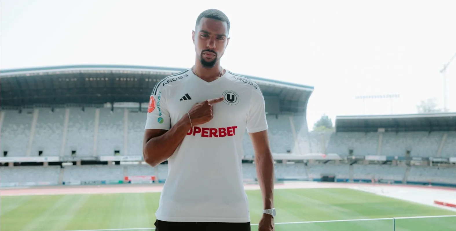 Adel Bettaieb vrea să debuteze cât mai repede în alb și negru: „Sunt foarte nerăbdător să încep treaba cu colegii și să joc pe acest stadion”