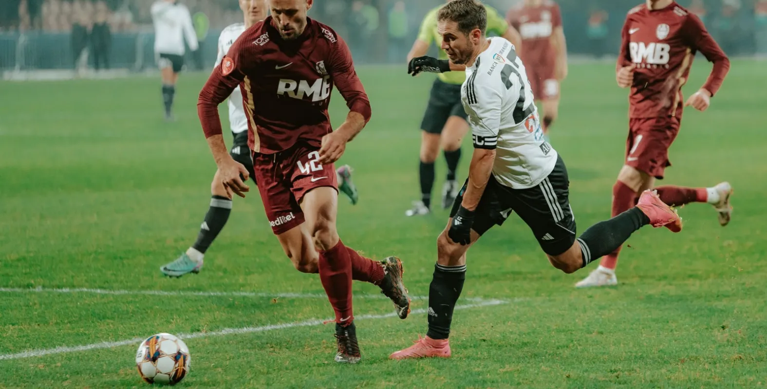 AVANCRONICĂ | ”Studenții” vor să prelungească seria de invincibilitate și în Gruia, la primul derby cu CFR din 2024
