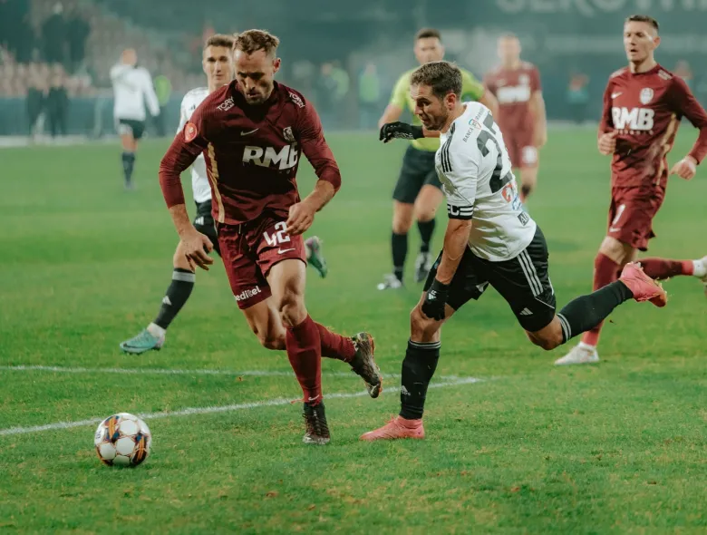 AVANCRONICĂ | ”Studenții” vor să prelungească seria de invincibilitate și în Gruia, la primul derby cu CFR din 2024
