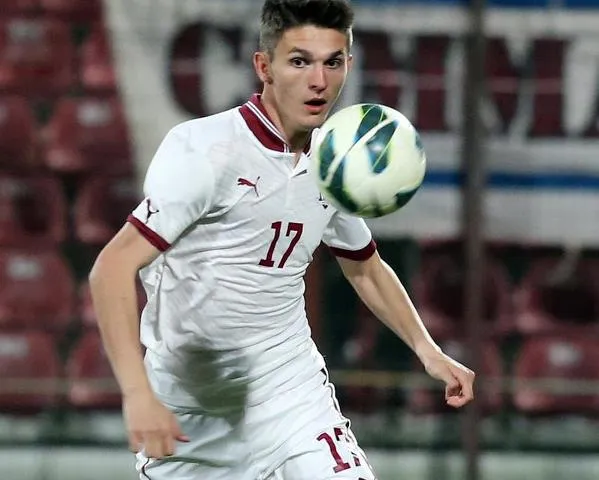 Alexandru Coman şi-a pus “Şapcă roşie”! 
