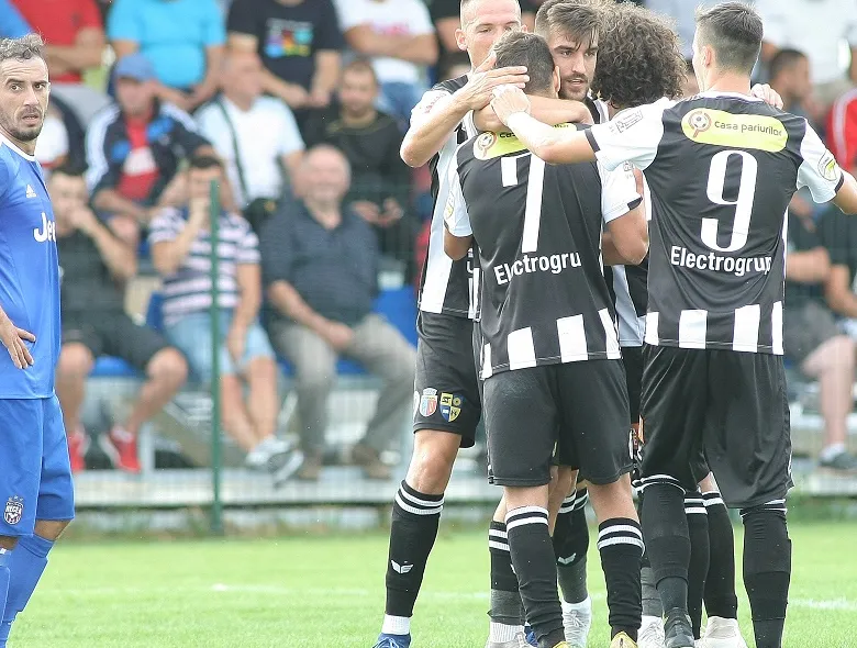 Mergem în “16-imile” Cupei României. ACS Fotbal Comuna Recea – “U” Cluj 1-3