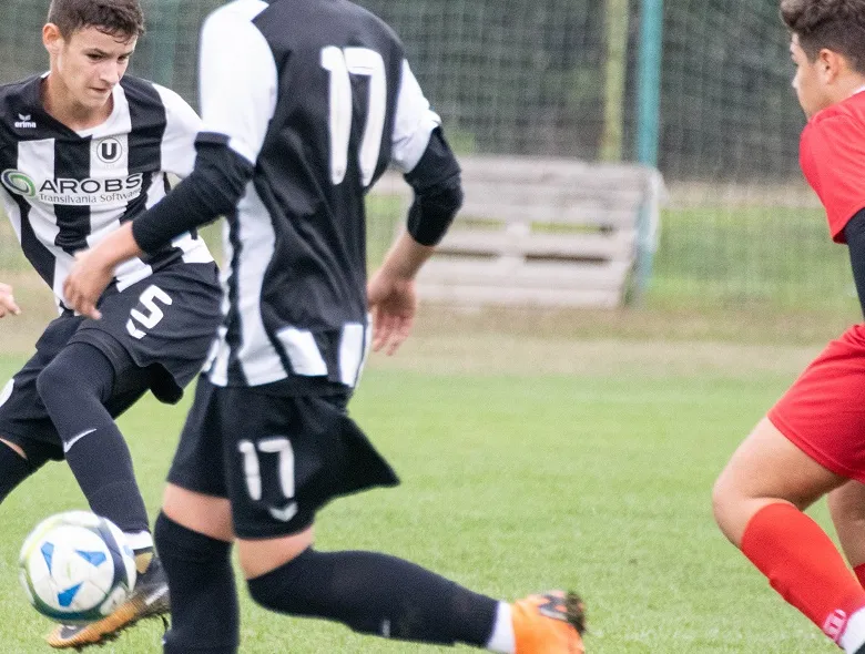 Victorie mare în Liga Elitelor şi înfrângere la limită în Campionatul Naţional pentru juniorii lui "U"