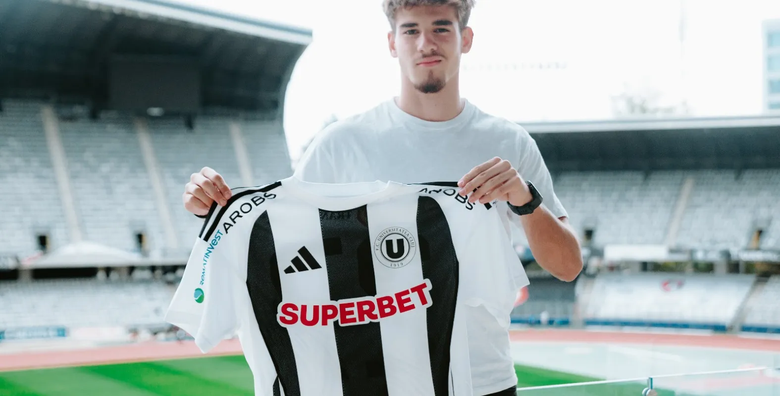 Tudor Zoicaș are planuri mari după ce a semnat primul contract de fotbalist profesionist, cu Universitatea Cluj:„Trebuie să muncesc în continuare tot mai mult și să ajung din ce în ce mai bun în fiecare zi"