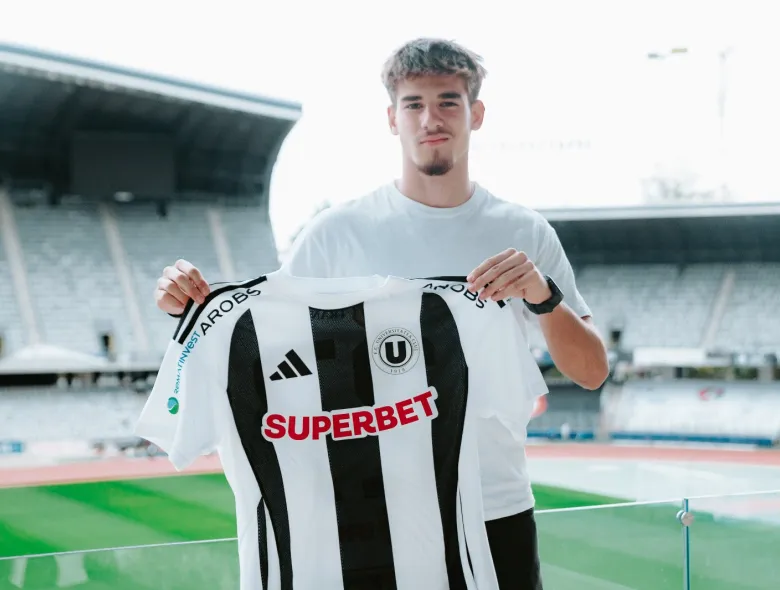 Tudor Zoicaș are planuri mari după ce a semnat primul contract de fotbalist profesionist, cu Universitatea Cluj:„Trebuie să muncesc în continuare tot mai mult și să ajung din ce în ce mai bun în fiecare zi"