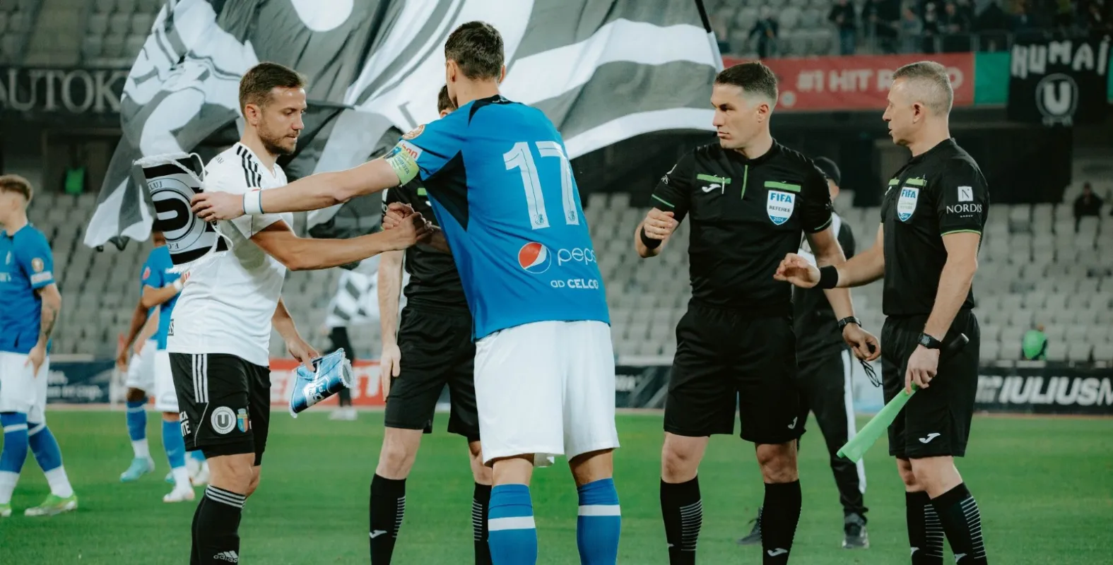 AVANCRONICĂ | U Cluj vs Farul Constanța. „Șepcile roșii” caută al cincilea succes pe teren propriu în acest sezon