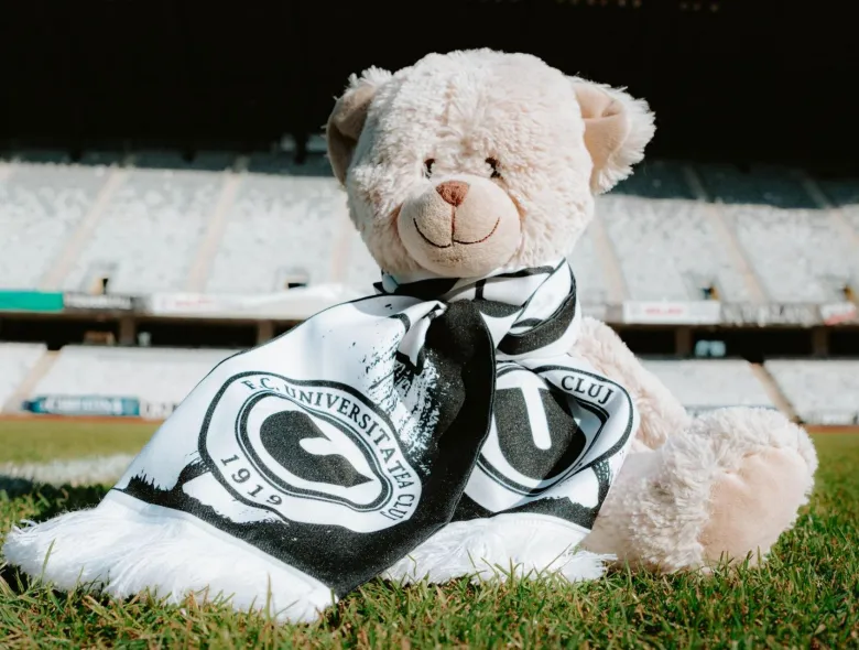 FC Universitatea Cluj se alătură campaniei „Zâmbetul din cadou”