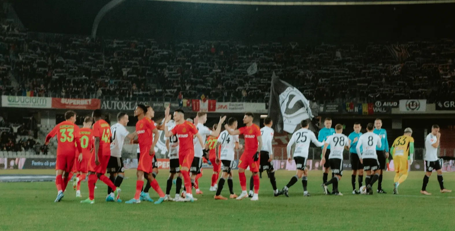 AVANCRONICĂ | U Cluj vs FCSB. „Studenții” vor să prelungească seria fără eșec în fața roș-albaștrilor