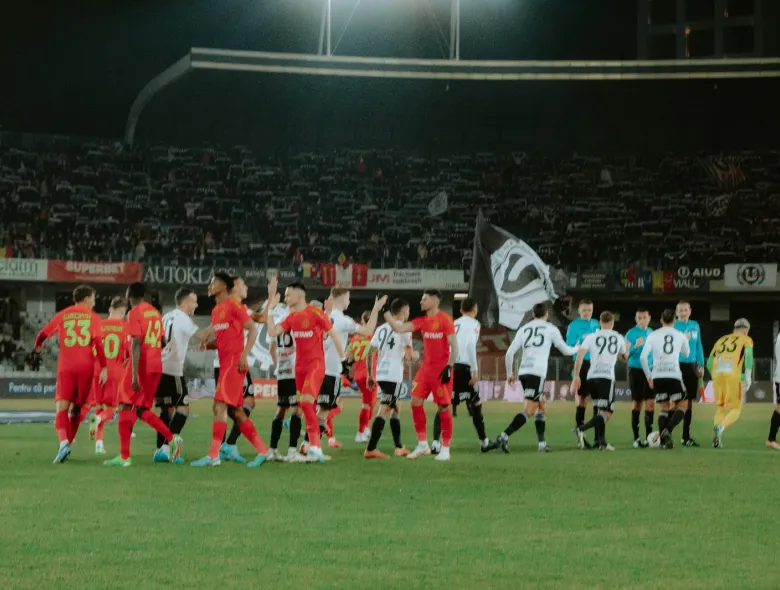 AVANCRONICĂ | U Cluj vs FCSB. „Studenții” vor să prelungească seria fără eșec în fața roș-albaștrilor
